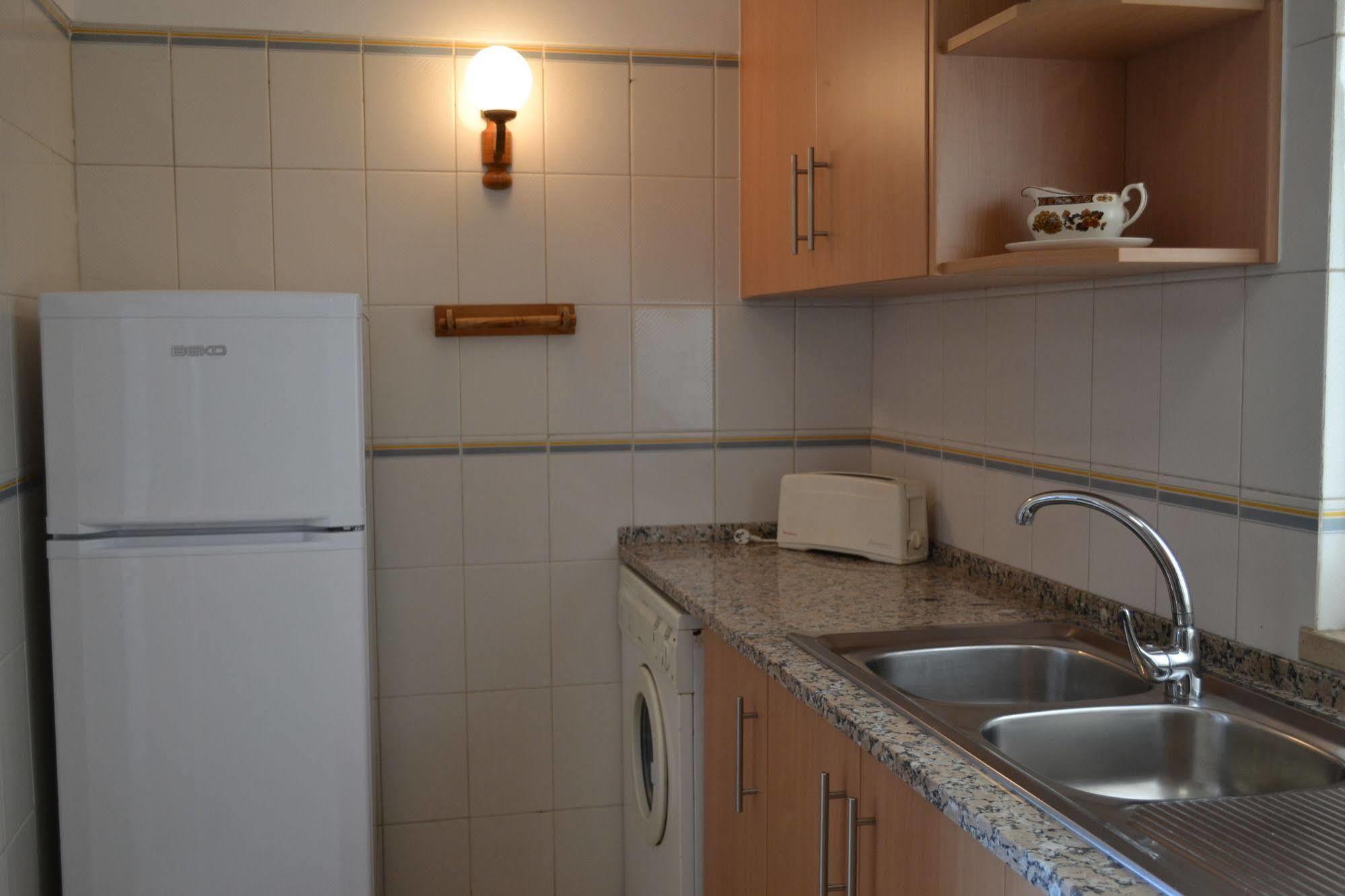 Garvetur Atlantida Apartments กัวเตย์รา ภายนอก รูปภาพ